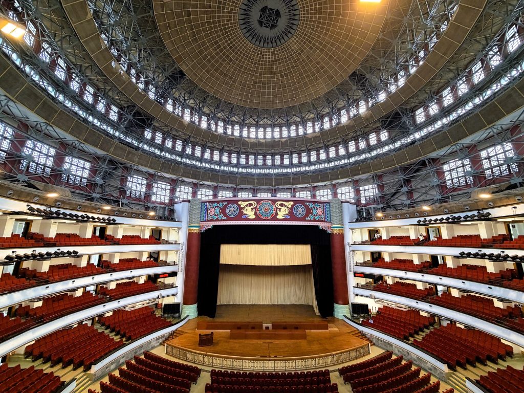 重慶市人民大禮堂內部 Inside Chongqing People's Auditorium