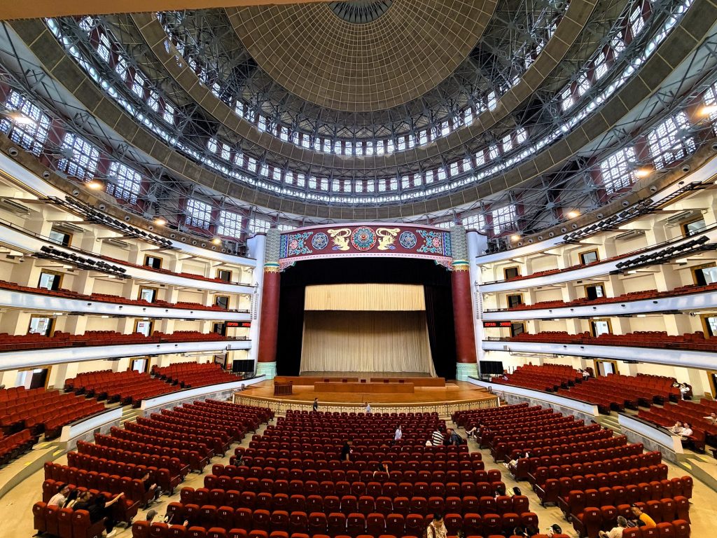 重慶市人民大禮堂內部 Inside Chongqing People's Auditorium