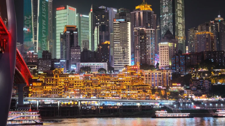洪崖洞&千厮門大橋夜景 Night view at Hongyadong & Qiansimen Bridge